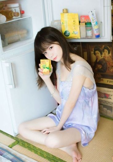 人人爱av_日韩成人在线