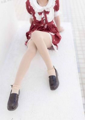 美女图片高清壁纸_1080高清在线