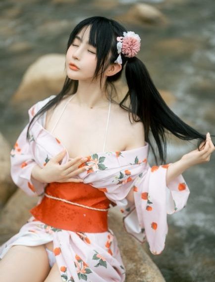 狠狠色狠色综合曰曰_BD英语免费在线播放
