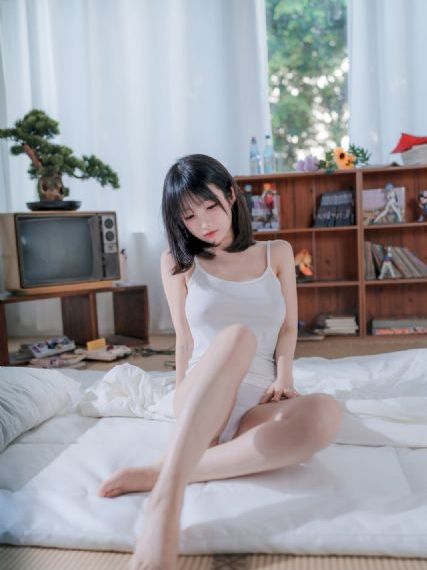 2022精品国偷自产免费观看_HD免费观看视频