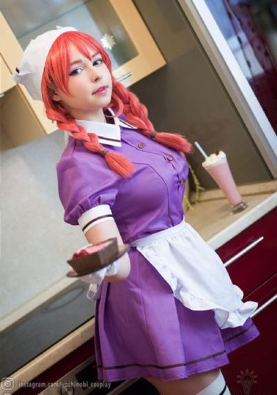 久久美乳_DVD免费在线播放