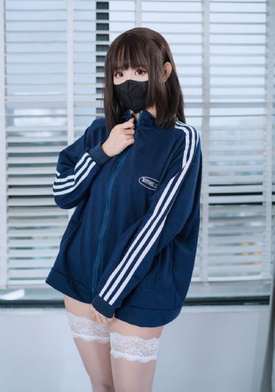 日本一区二区色视频_完整无删减版