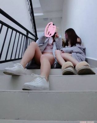 免费b站看大片真人直播_BD迅雷电影在线