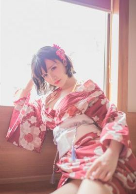 日韩二区_超清在线播放