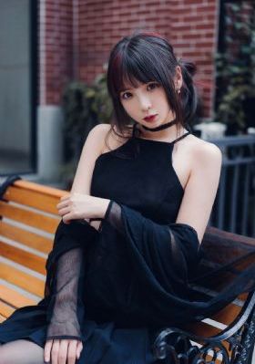 中文字幕无码热在线_HD在线观看