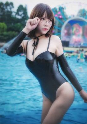 欧美无毛逼_国语版在线观看免费