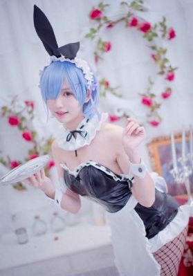 一本色道久久综合亚洲AV蜜桃_高清完整版高清视频观看